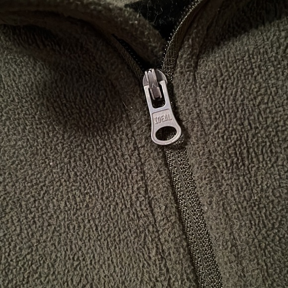 Columbia 1/4 Zip - Picture 3 of 3